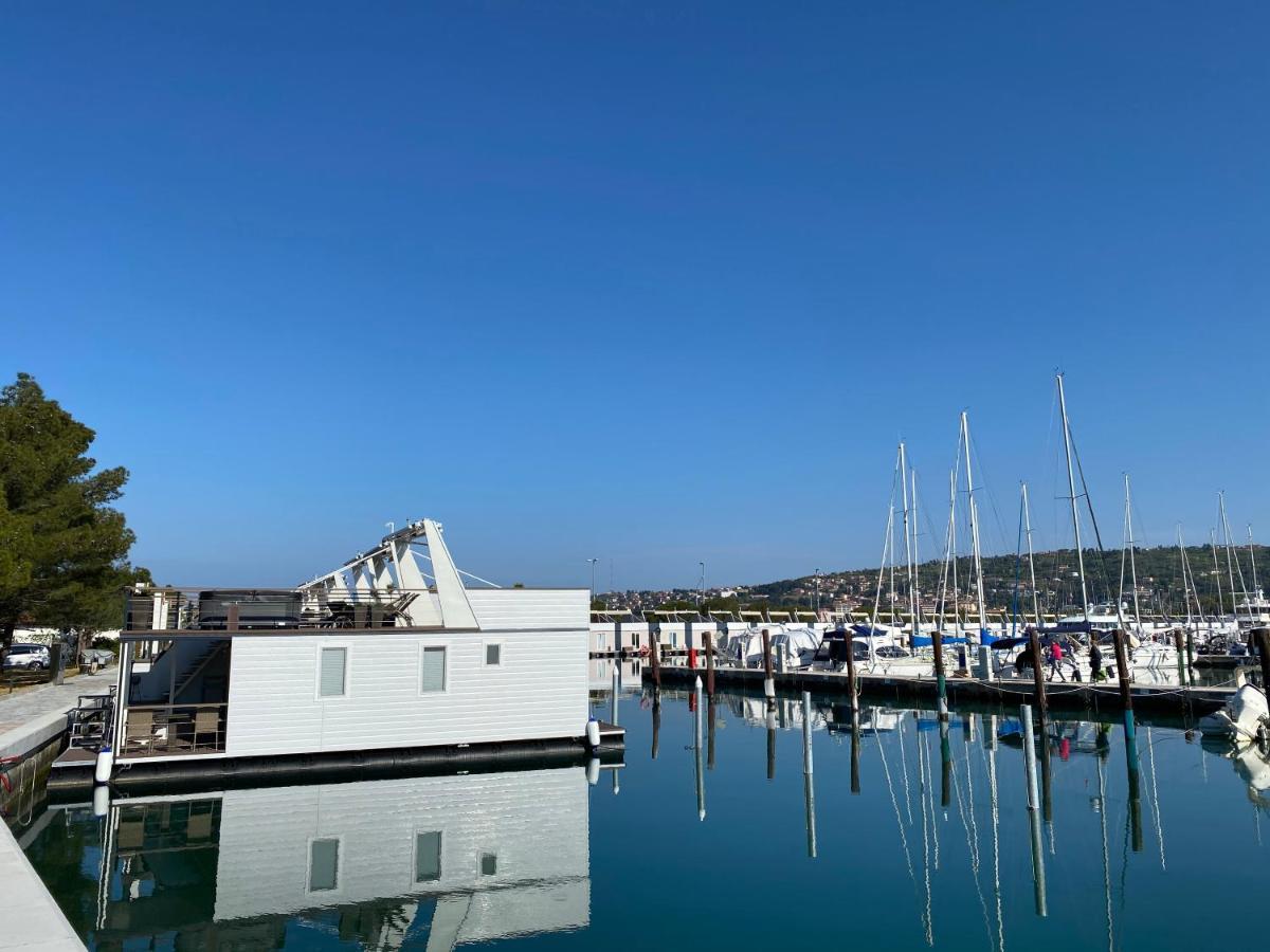 Floating House Blue Moon Villa Portoroz Exterior photo