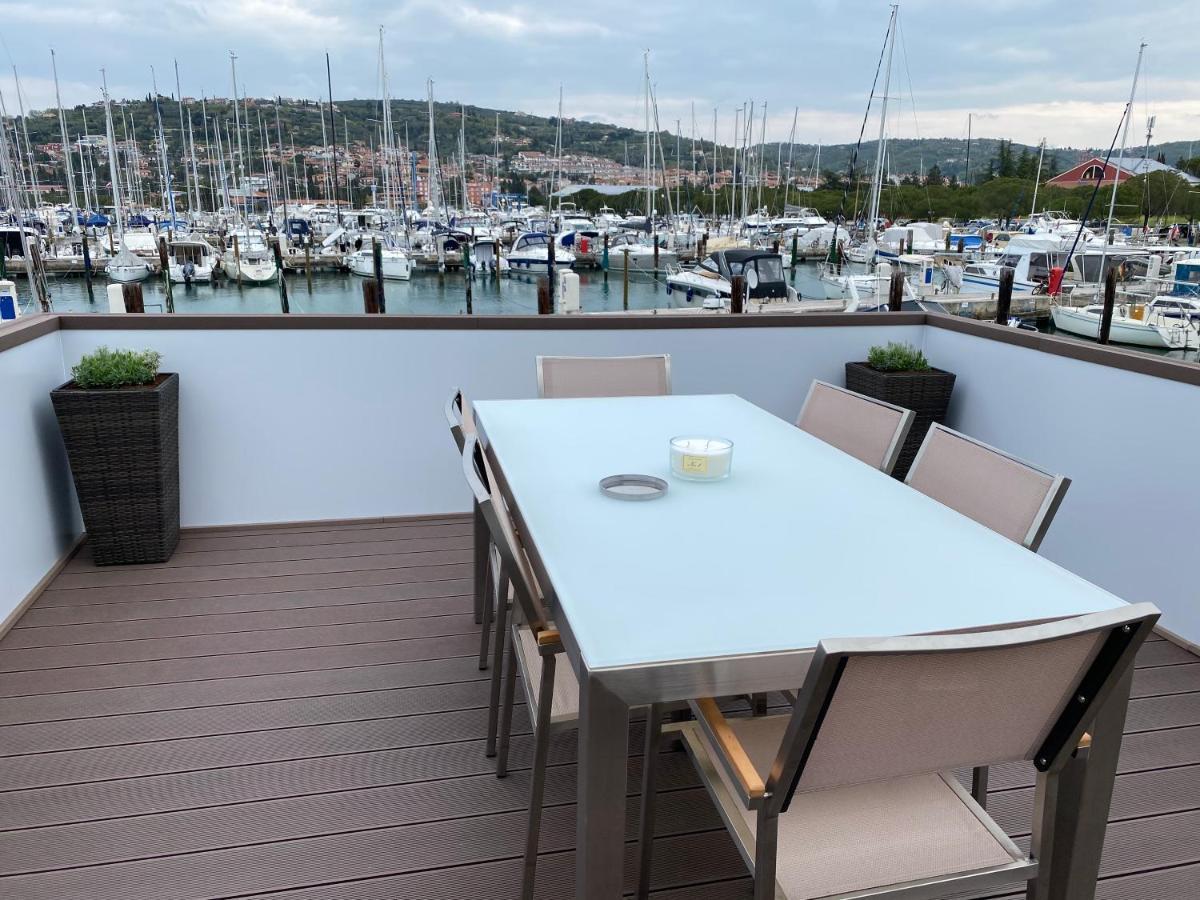 Floating House Blue Moon Villa Portoroz Exterior photo